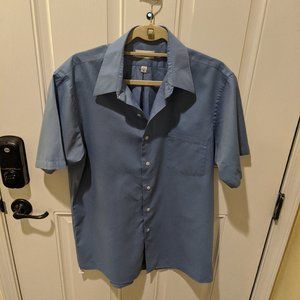 Men's short sleeve button down shirt